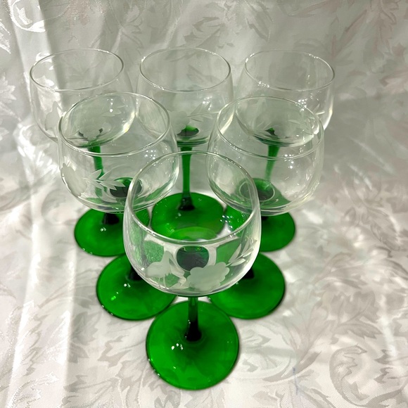 Luminarc France Dining 6 Pc Luminarc France Green Stem Wine Glasses